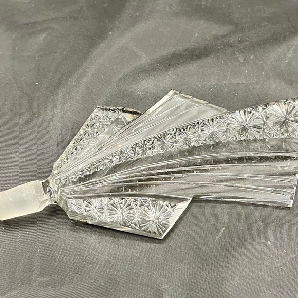 Art Deco Crystal Stopper With Ornate Cut Design H 8 Inch - Picture 8 of 8